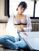 Akane Sakanoue 坂ノ上茜, FLASH 2022.09.06 (フラッシュ 2022年9月6日号)